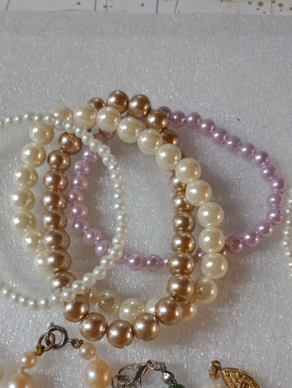 24 Piece Vintage To Modern Faux Pearl Bundle #A467 - Picture 8 of 11